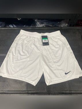 Nike Dri-Fit Classic II Hertha Shorts Men’s XL White (AJ1236-101) Mesh NWT